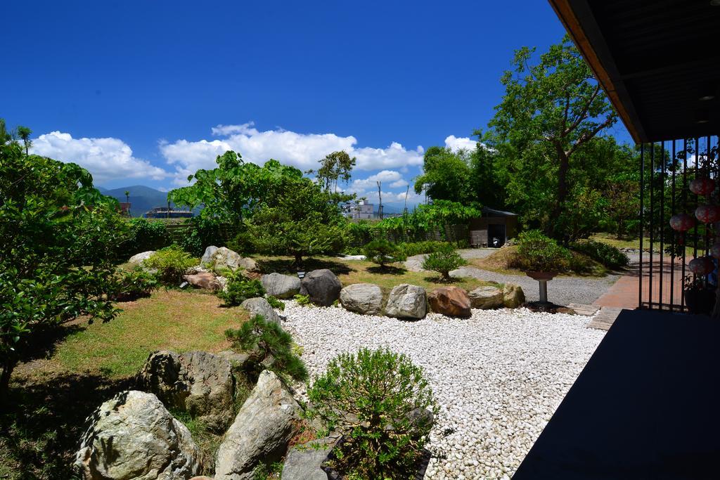 Simple Happiness B&B Уцзе Экстерьер фото