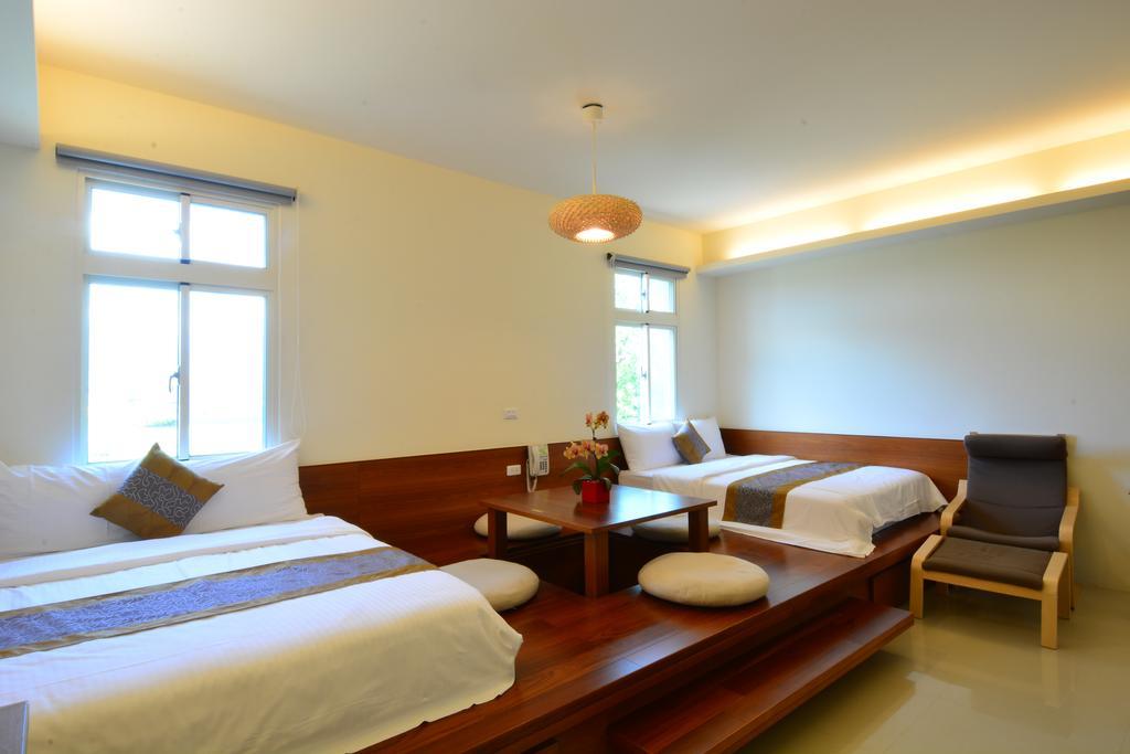 Simple Happiness B&B Уцзе Экстерьер фото